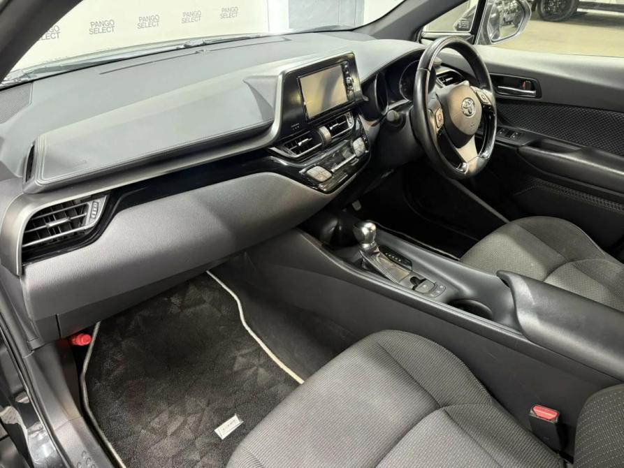 Toyota C-HR I Красноярск  - изображение 14