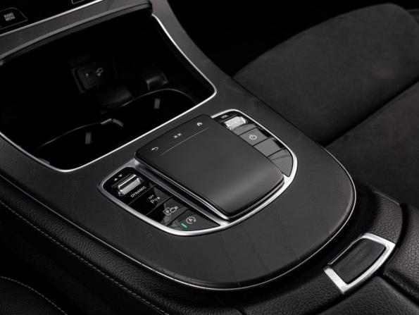 Mercedes-Benz E-Класс V (W213 S213 C238) Рестайлинг с пробегом 2021 года, цена 4 200 000 рублей, 271861 км, седан, Автокод Объявления
