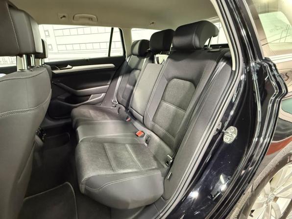 Volkswagen Passat B8 с пробегом 2019 года, цена 1 590 000 рублей, 240659 км, универсал, Автокод Объявления