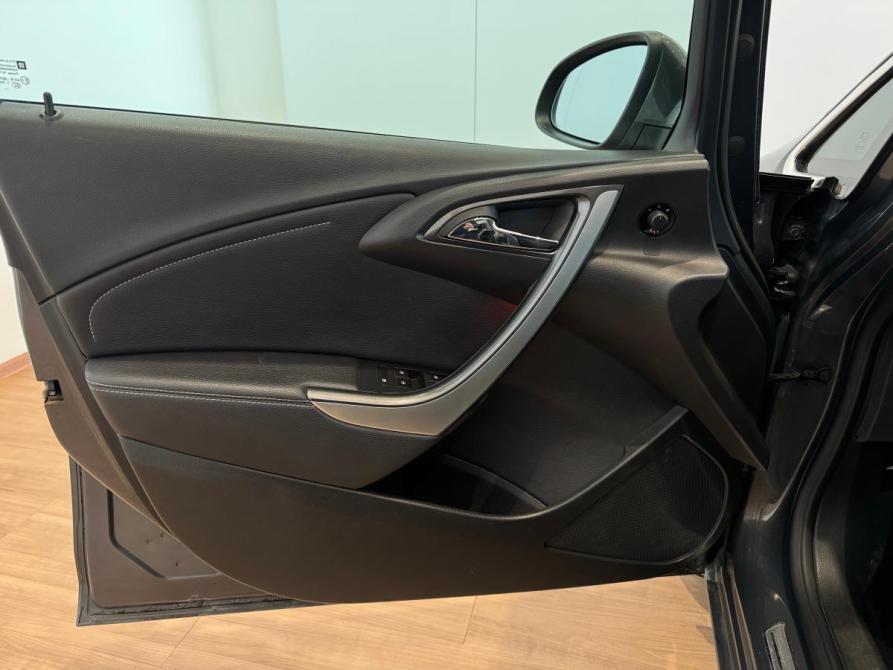 Opel Astra J Рестайлинг Волгоград  - изображение 23