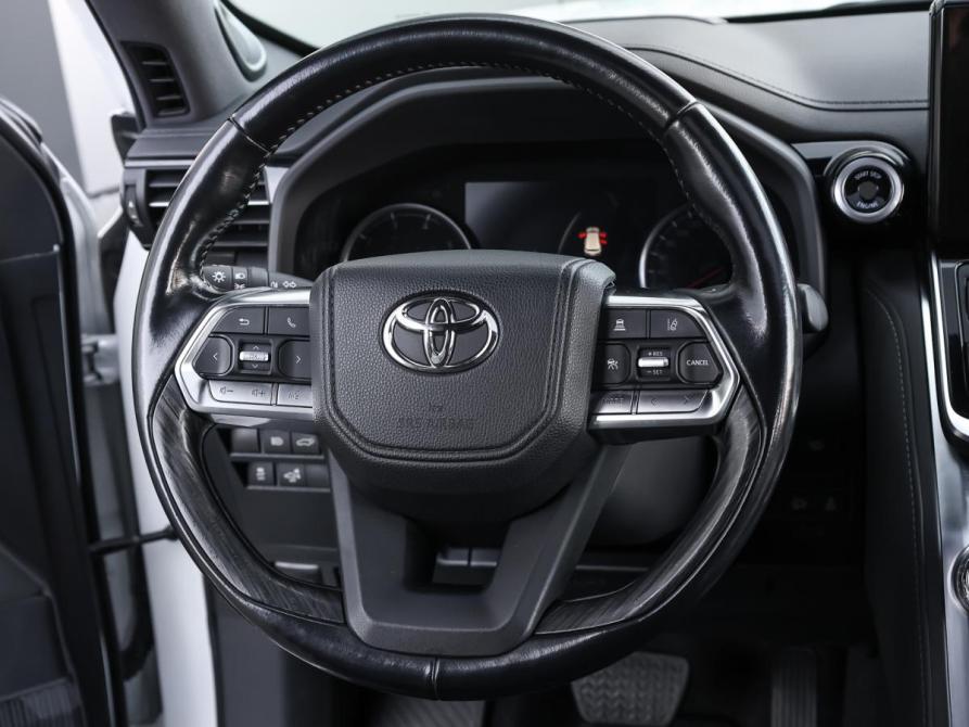 Toyota Land Cruiser 300 Series Москва  - изображение 17