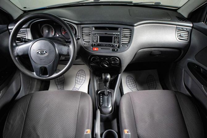 Kia Rio II с пробегом 2010 года, цена 649 000 рублей, 176500 км, седан, Автокод Объявления