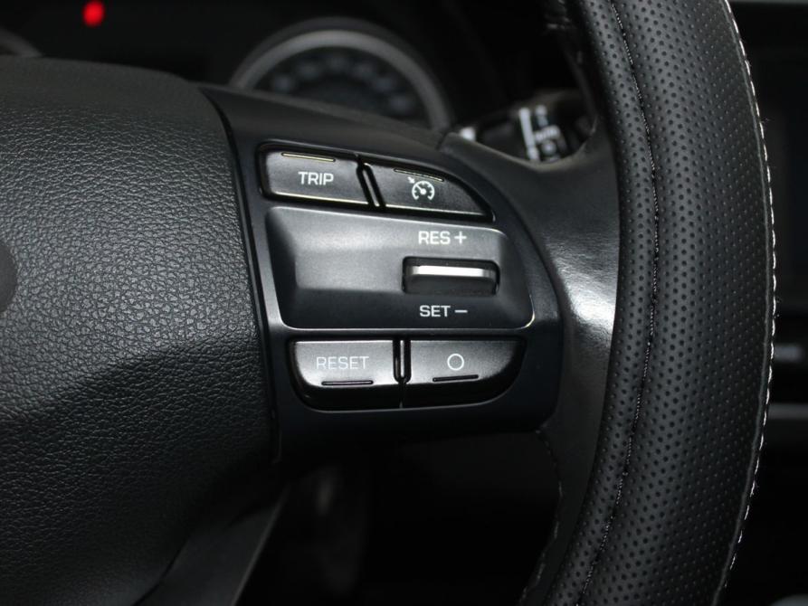 Hyundai Elantra VI (AD) Рестайлинг Старый Оскол  - изображение 16