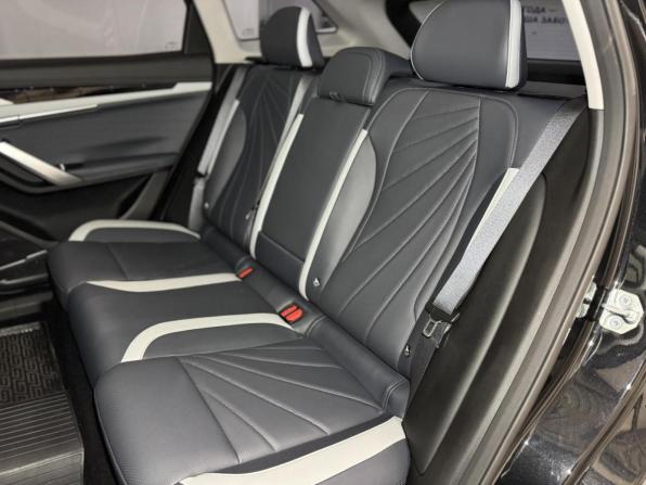 Geely Atlas II с пробегом 2024 года, цена 2 929 000 рублей, 39479 км, внедорожник, Автокод Объявления