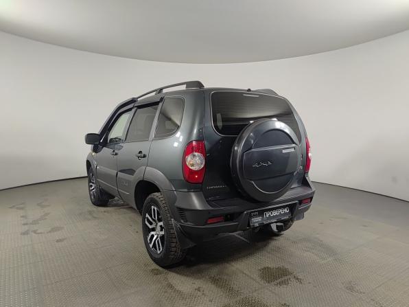 Chevrolet Niva I Рестайлинг с пробегом 2017 года, цена 805 000 рублей, 62431 км, внедорожник, Автокод Объявления