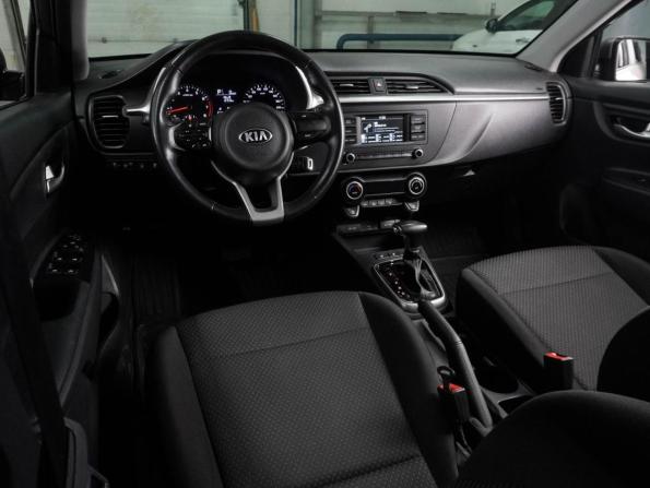 Kia Rio IV Рестайлинг с пробегом 2020 года, цена 1 649 000 рублей, 67344 км, седан, Автокод Объявления