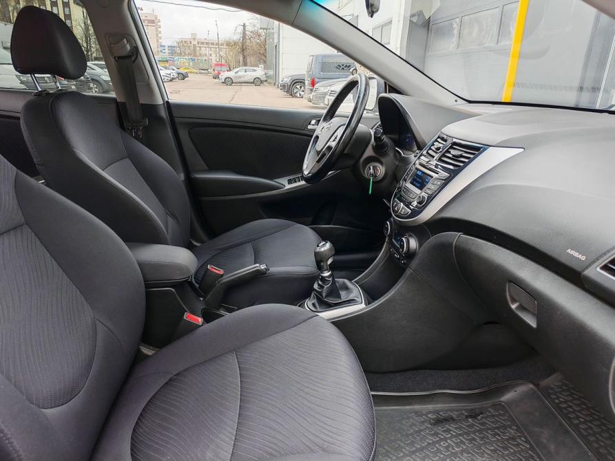 Hyundai Solaris I Рестайлинг Москва  - изображение 9