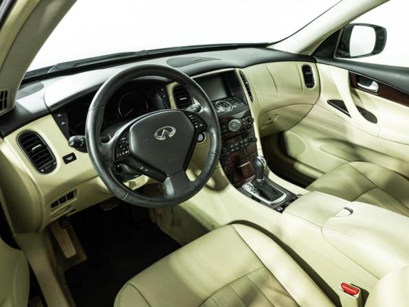 Infiniti QX50 I Рестайлинг с пробегом 2016 года, цена 2 069 585 рублей, 114107 км, внедорожник, Автокод Объявления