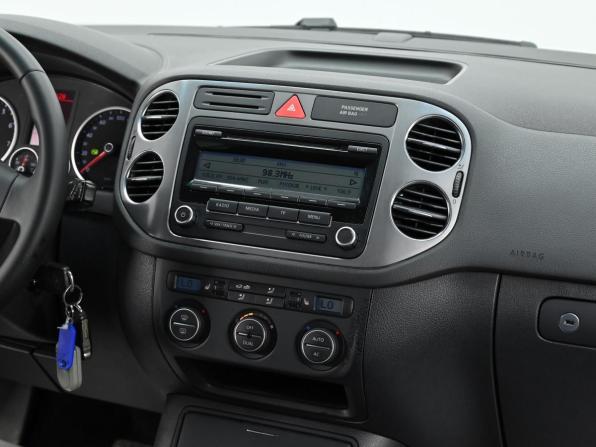 Volkswagen Tiguan I с пробегом 2010 года, цена 899 000 рублей, 138000 км, внедорожник, Автокод Объявления