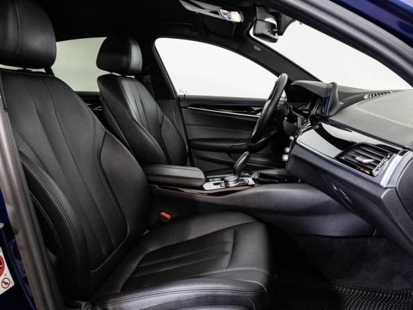 BMW 5 серии VII (G30/G31/G38) с пробегом 2017 года, цена 2 599 000 рублей, 135786 км, седан, Автокод Объявления