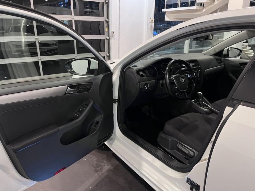 Volkswagen Jetta VI Рестайлинг Чебоксары  - изображение 21