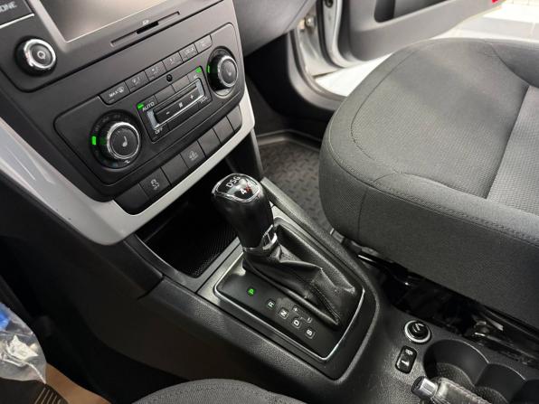 Skoda Yeti I с пробегом 2013 года, цена 864 000 рублей, 185361 км, внедорожник, Автокод Объявления