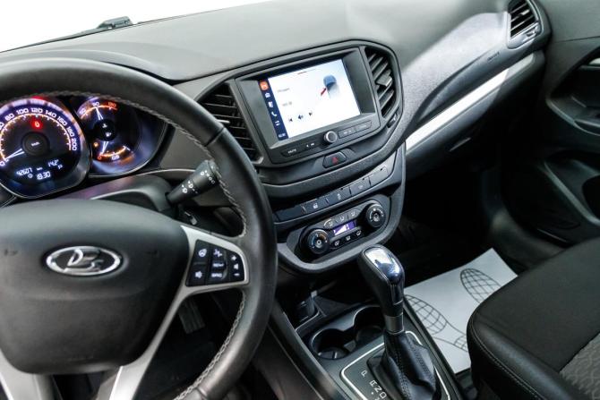 Lada (ВАЗ) Vesta I с пробегом 2022 года, цена 1 206 000 рублей, 42000 км, универсал, Автокод Объявления