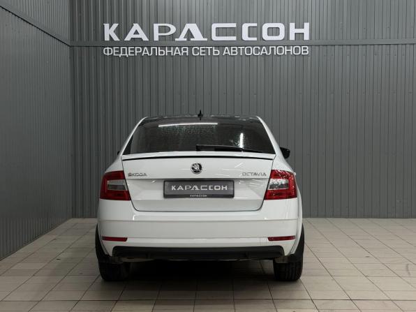 Skoda Octavia III (A7) Рестайлинг с пробегом 2019 года, цена 1 820 000 рублей, 123177 км, лифтбек, Автокод Объявления