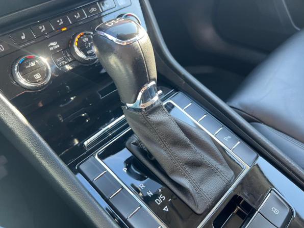 Skoda Superb III с пробегом 2018 года, цена 2 039 200 рублей, 82507 км, лифтбек, Автокод Объявления