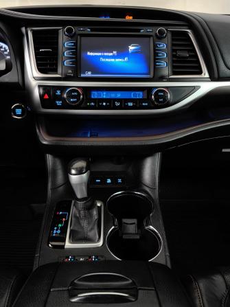 Toyota Highlander III (XU50) с пробегом 2014 года, цена 2 777 000 рублей, 180117 км, внедорожник, Автокод Объявления