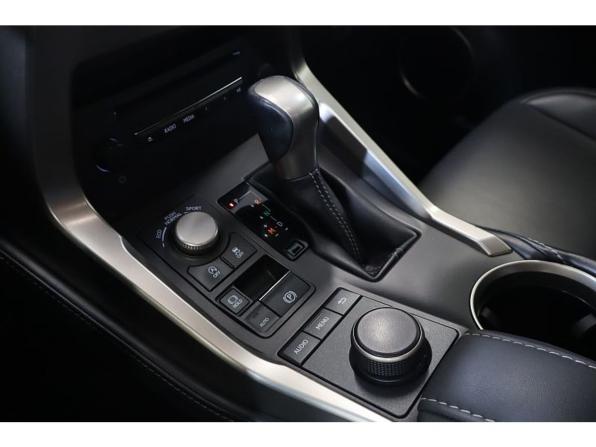 Lexus NX I с пробегом 2015 года, цена 2 579 000 рублей, 185015 км, внедорожник, Автокод Объявления
