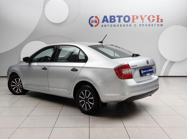 Skoda Rapid I с пробегом 2017 года, цена 1 044 000 рублей, 88000 км, лифтбек, Автокод Объявления