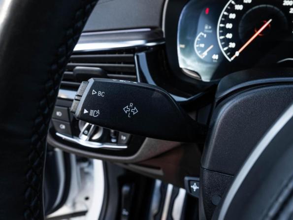BMW 5 серии VII (G30/G31/G38) с пробегом 2019 года, цена 4 098 000 рублей, 93250 км, седан, Автокод Объявления