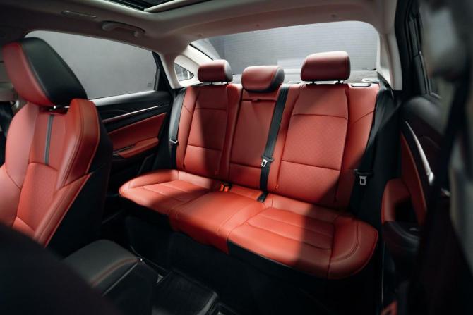 Новый Changan Eado Plus 2024 года, цена 2 529 900 рублей, седан, Автокод Объявления