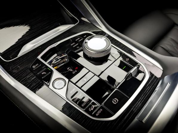 BMW X6 III (G06) Рестайлинг с пробегом 2024 года, цена 12 622 100 рублей, 17235 км, внедорожник, Автокод Объявления