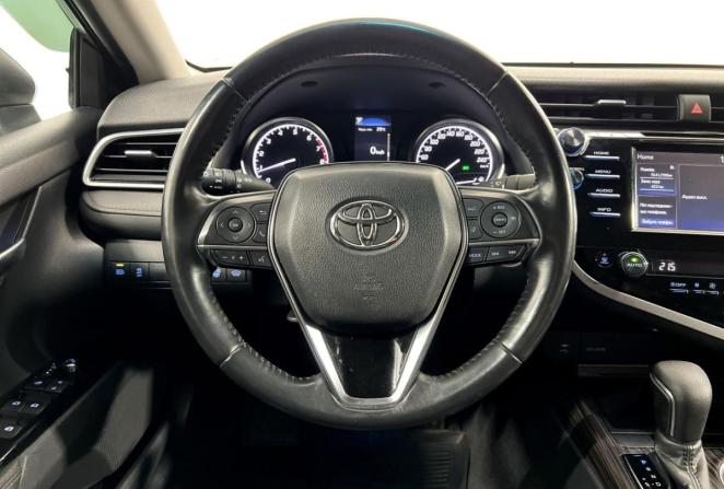 Toyota Camry VIII (XV70) с пробегом 2019 года, цена 2 450 000 рублей, 105880 км, седан, Автокод Объявления