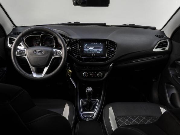 Lada (ВАЗ) Vesta I с пробегом 2018 года, цена 900 000 рублей, 196408 км, универсал, Автокод Объявления