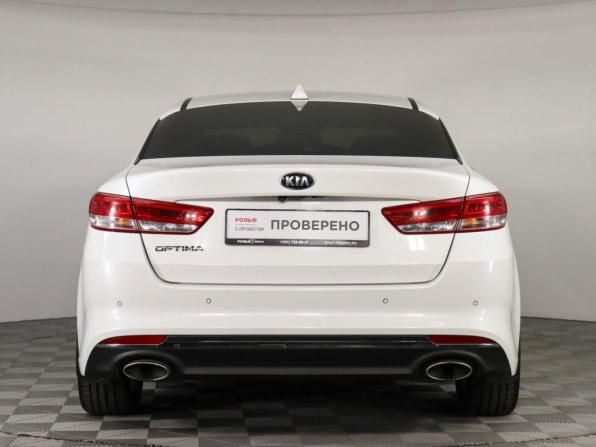 Kia Optima IV Рестайлинг с пробегом 2018 года, цена 2 169 000 рублей, 83401 км, седан, Автокод Объявления