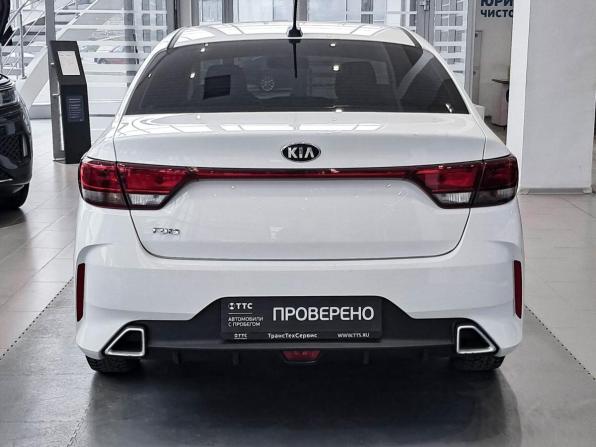 Kia Rio IV Рестайлинг с пробегом 2020 года, цена 1 561 000 рублей, 129389 км, седан, Автокод Объявления