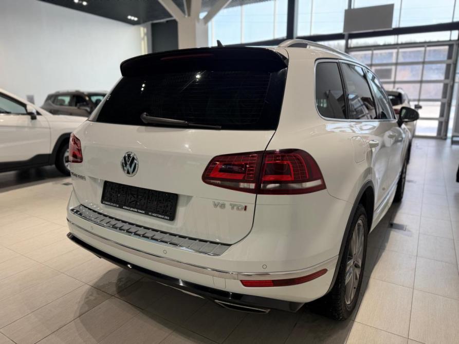 Volkswagen Touareg II Рестайлинг Томск  - изображение 7