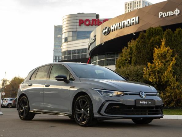 Volkswagen Golf VIII с пробегом 2022 года, цена 2 798 000 рублей, 52890 км, хэтчбек, Автокод Объявления