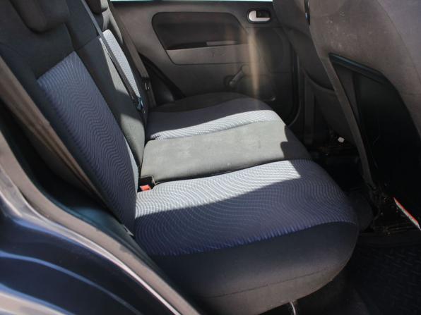 Ford Fusion I Рестайлинг с пробегом 2008 года, цена 249 000 рублей, 402336 км, хэтчбек, Автокод Объявления