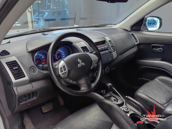 Mitsubishi Outlander II Рестайлинг с пробегом 2012 года, цена 1 298 000 рублей, 159000 км, внедорожник, Автокод Объявления