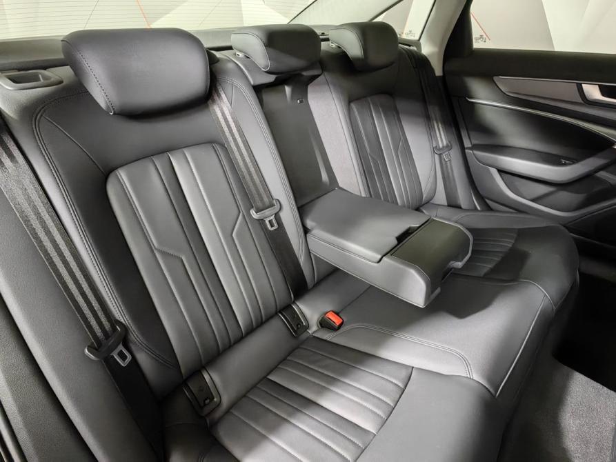 Audi A6 V (C8) Москва  - изображение 17
