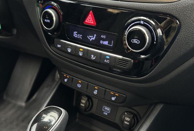 Hyundai Solaris II с пробегом 2019 года, цена 1 680 000 рублей, 88191 км, седан, Автокод Объявления