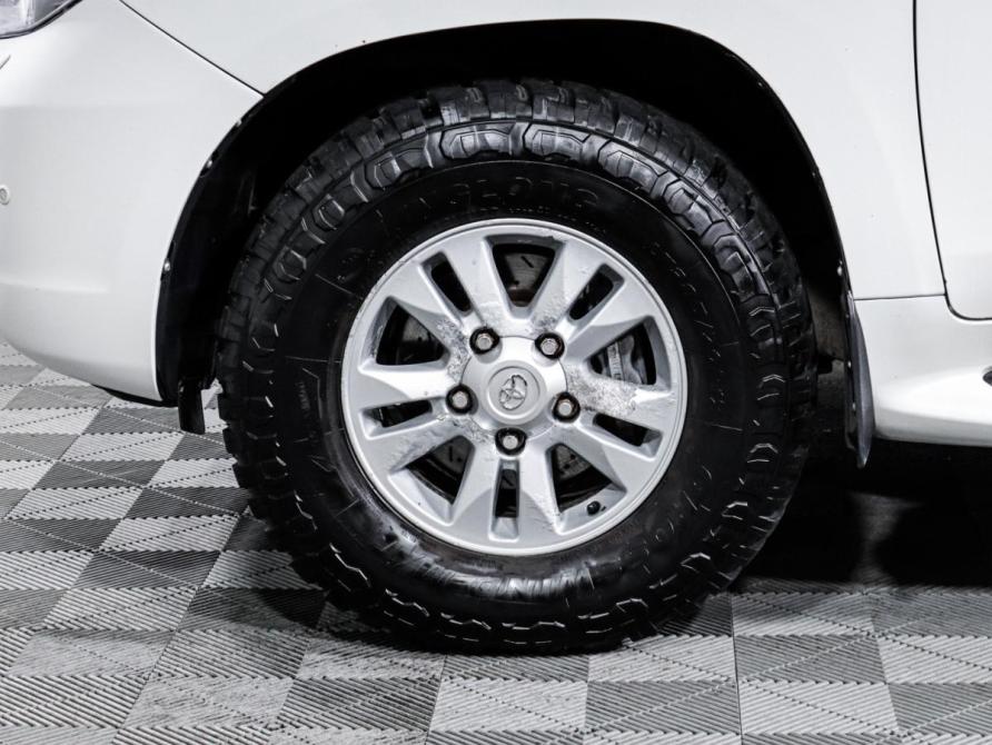 Toyota Land Cruiser 200 Series Москва  - изображение 15