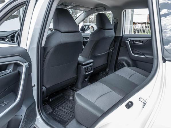 Toyota RAV4 V (XA50) с пробегом 2020 года, цена 3 930 000 рублей, 61650 км, внедорожник, Автокод Объявления