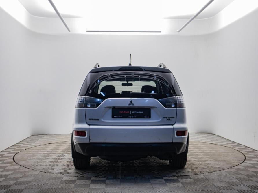 Mitsubishi Outlander II Рестайлинг Москва  - изображение 6