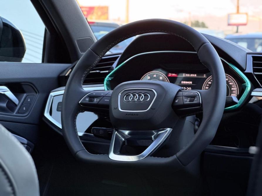 Audi Q3 II (F3) Воронеж  - изображение 11