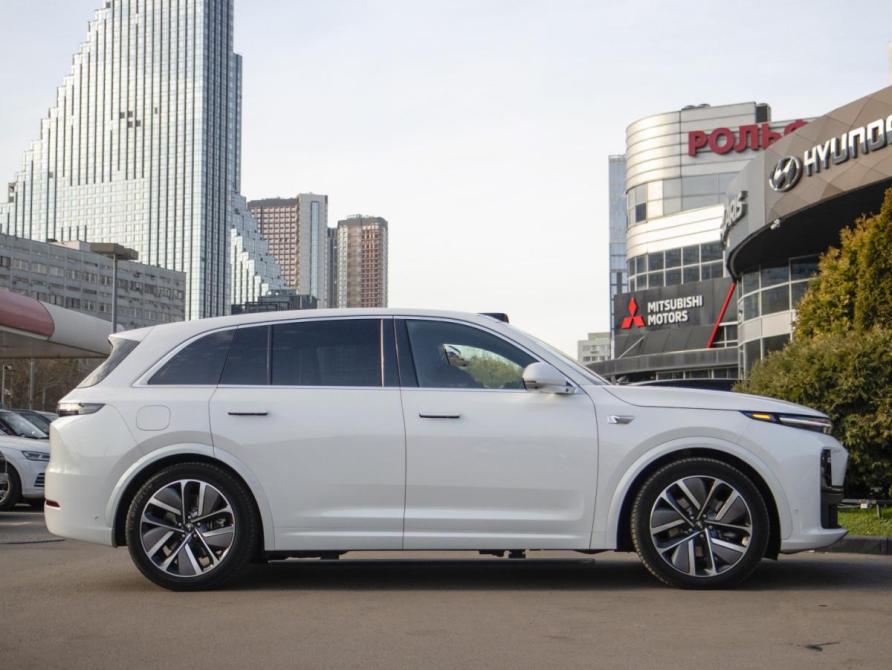 Li Auto (Lixiang) L7 I Рестайлинг Москва  - изображение 3