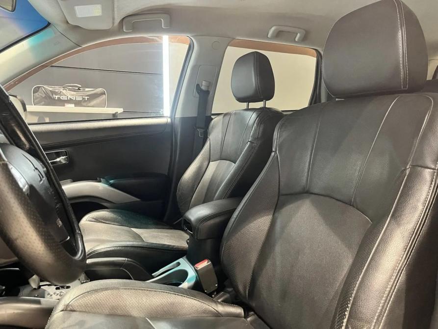Mitsubishi Outlander II Рестайлинг Новосибирск  - изображение 16