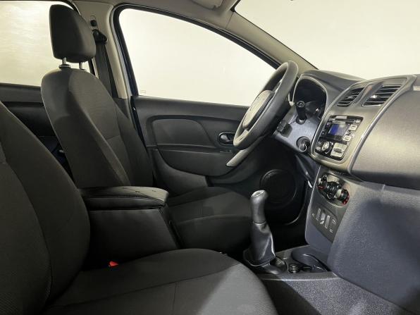 Renault Logan II с пробегом 2014 года, цена 699 900 рублей, 153887 км, седан, Автокод Объявления