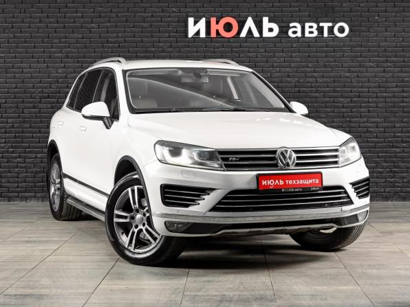 Volkswagen Touareg II Рестайлинг с пробегом 2016 года, цена 3 050 000 рублей, 237179 км, внедорожник, Автокод Объявления
