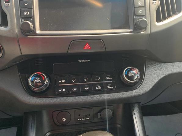 Kia Sportage III с пробегом 2012 года, цена 1 344 000 рублей, 207104 км, внедорожник, Автокод Объявления
