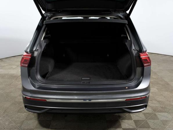 Volkswagen Tiguan II Рестайлинг с пробегом 2021 года, цена 3 098 000 рублей, 90483 км, внедорожник, Автокод Объявления