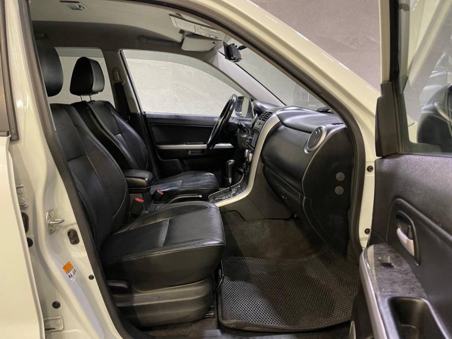 Suzuki Grand Vitara II Рестайлинг 2 Новосибирск  - изображение 15