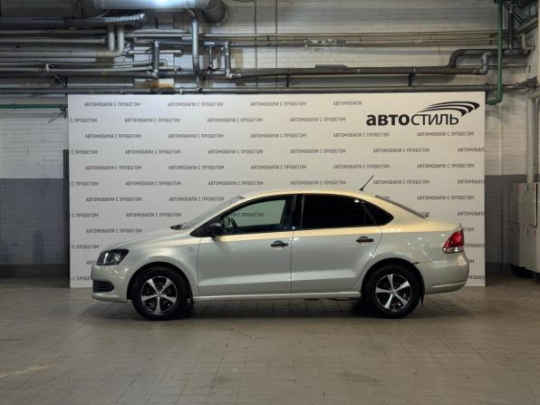 Volkswagen Polo V с пробегом 2014 года, цена 629 000 рублей, 138890 км, седан, Автокод Объявления