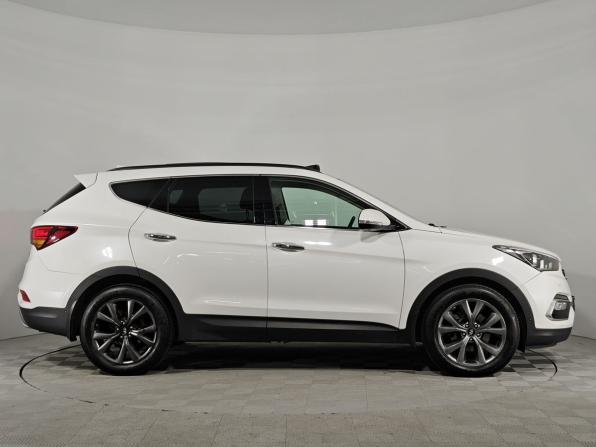 Hyundai Santa Fe III Рестайлинг с пробегом 2017 года, цена 2 295 000 рублей, 122771 км, внедорожник, Автокод Объявления