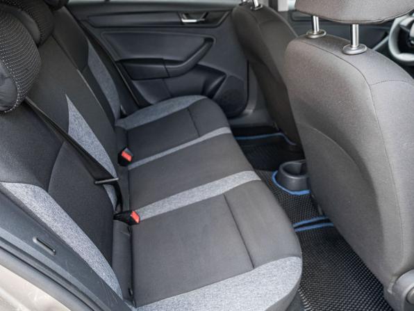 Skoda Rapid II с пробегом 2021 года, цена 1 395 600 рублей, 175548 км, лифтбек, Автокод Объявления