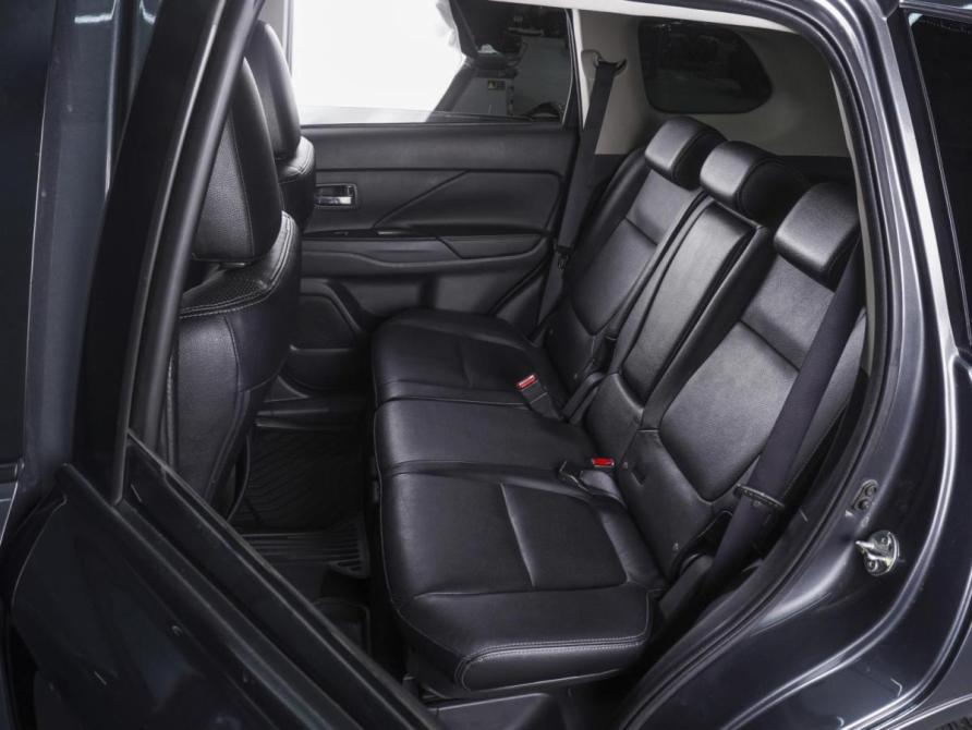 Mitsubishi Outlander III Рестайлинг 2 Ростов-на-Дону  - изображение 9